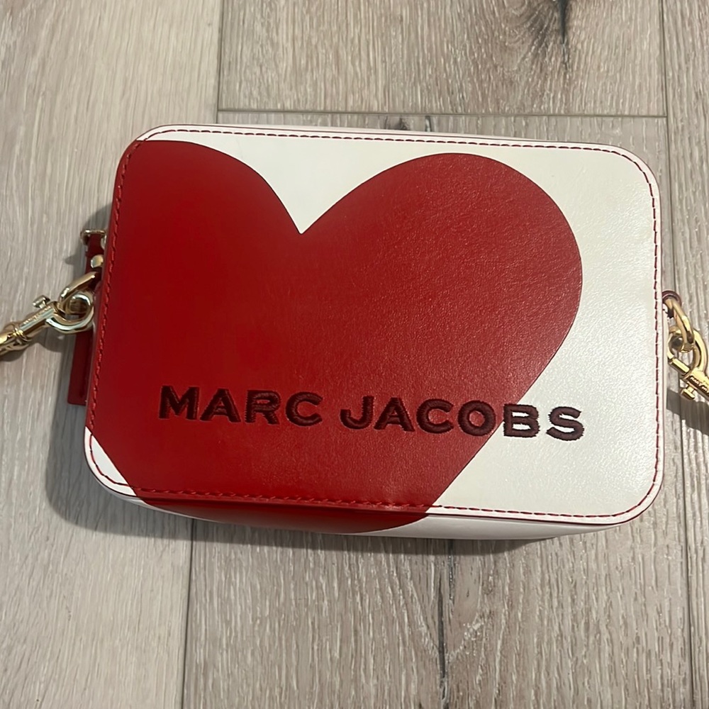 Marc Jacobs Heart Crossbody